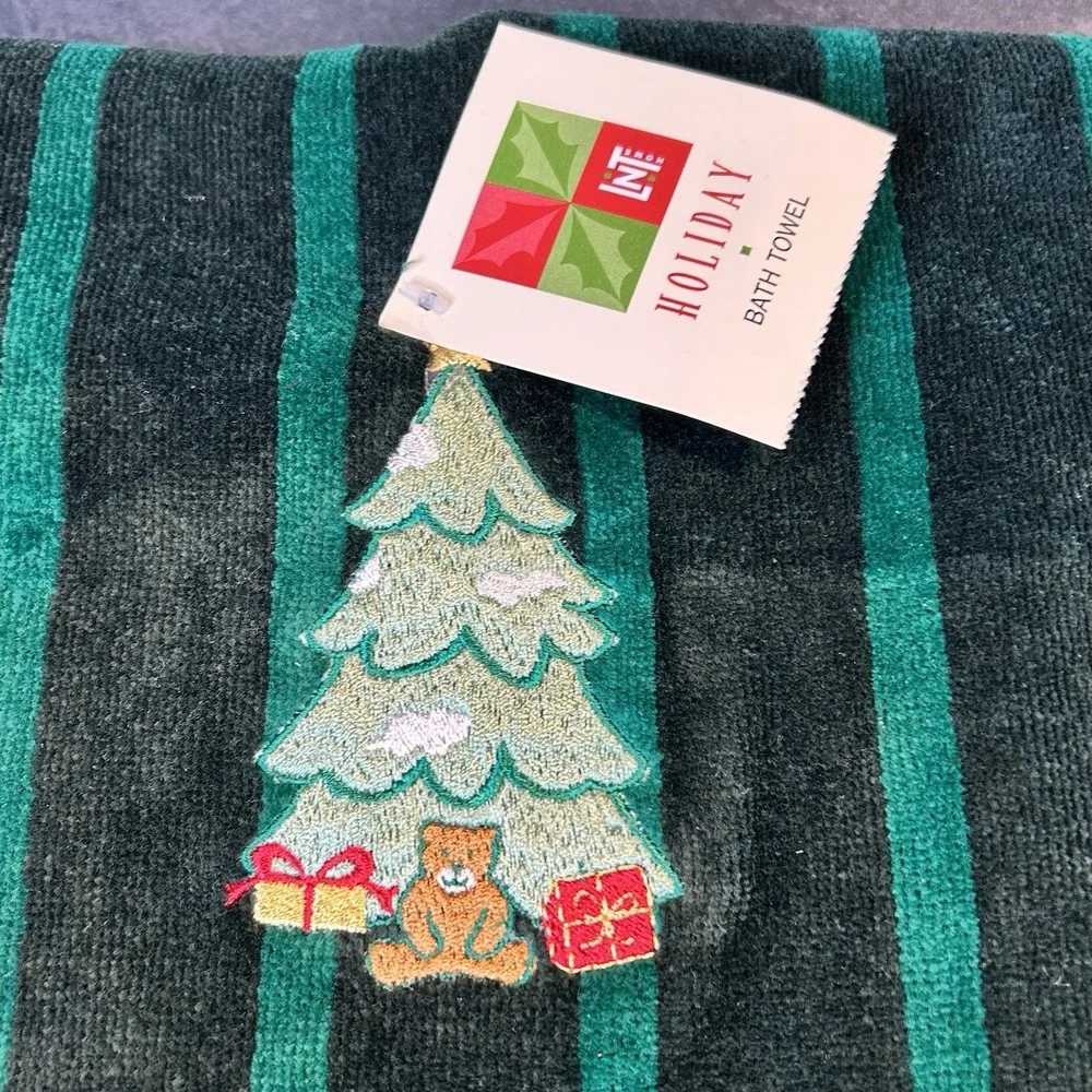 NWT Vtg Linens N Things Embroidered‎ Christmas 100% Turkish Cotton Towels 5pc